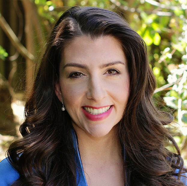 Dr. Aimee Eyvazzadeh